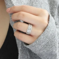 /public/photos/live/Unique Moissanite Ring For Women-1078 (5).webp